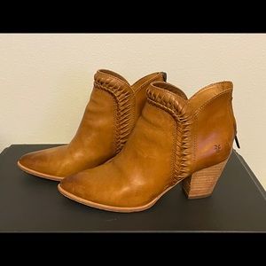 Women’s Frye Booties 7.5